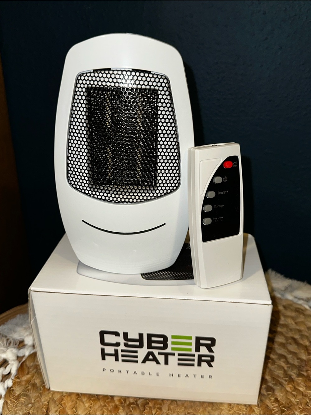 BNIB Cyber Heater- Portable Heater